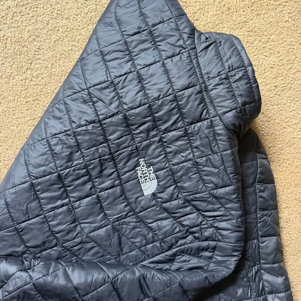 The North Face Quilted Thermoball Eco Full Zip Puffer Jacket Size L Black